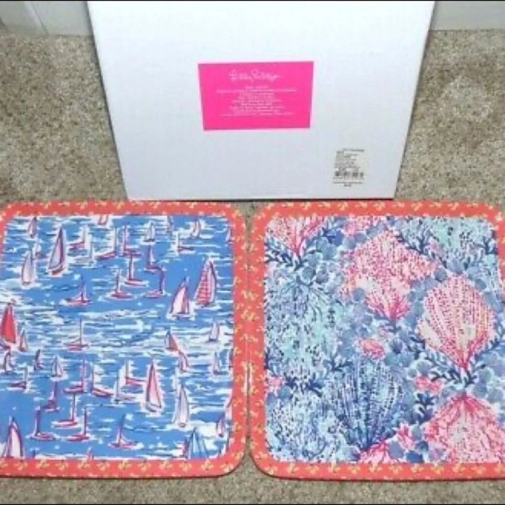 NEW NIB Lilly Pulitzer Sway with Me Set of 4 Engineered Melamine Plates - Picture 2 of 7